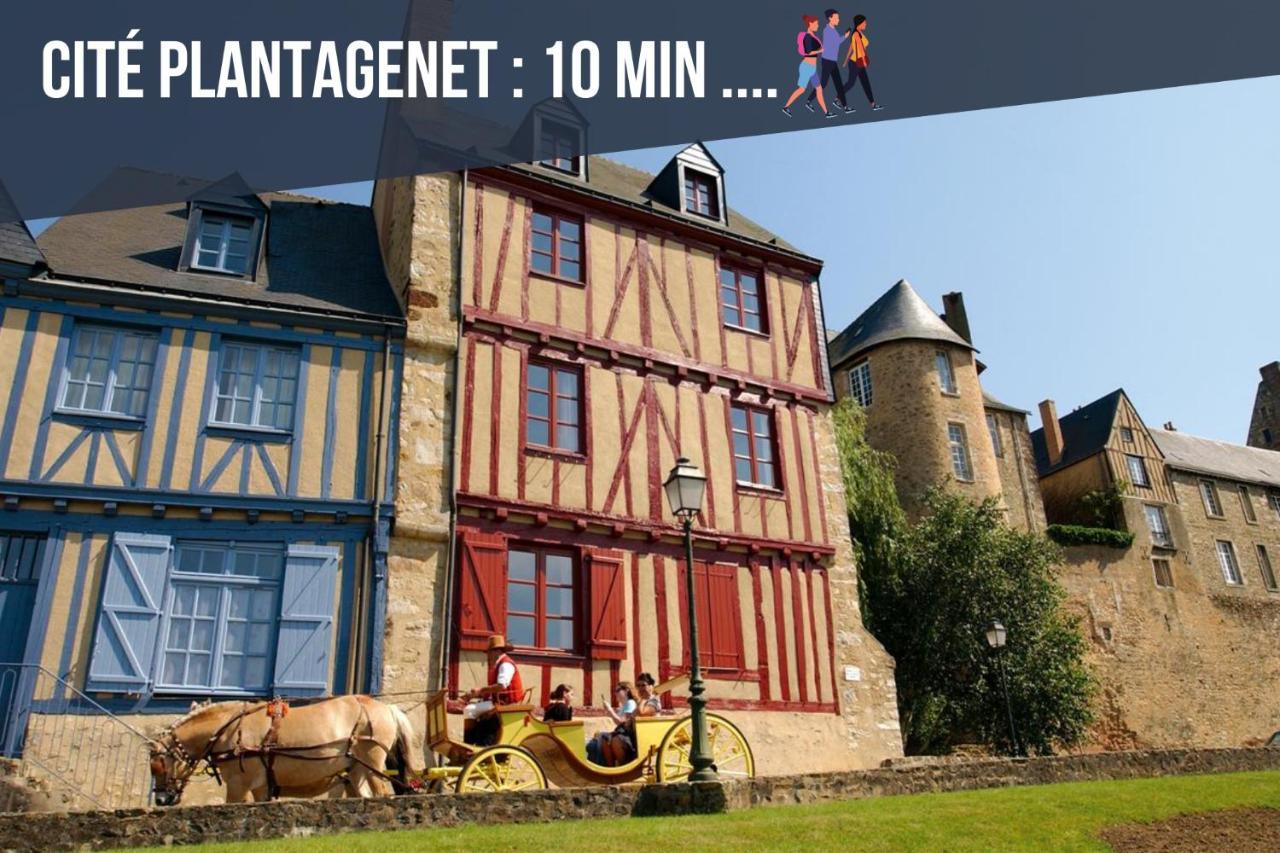 Sweet Nina Jazz Appartement Pour 5 Voyageurs, Situe A La Place De La Republique, Avec Parking Et Lit Queen Size Le Mans Esterno foto